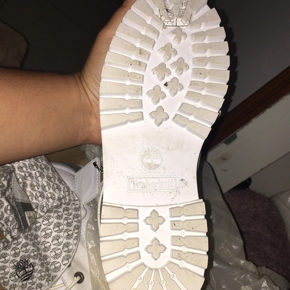 Timberlands - Picture 3 of 5